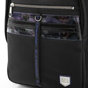 「風鳴 翼 モデル リュック」