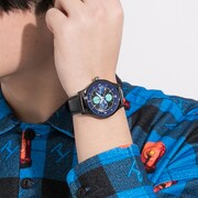 「風鳴 翼 モデル 腕時計」の着用イメージ。