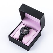 竈門禰豆子モデルの腕時計。