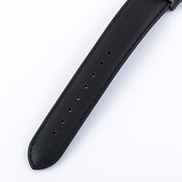 竈門禰豆子モデルの腕時計。