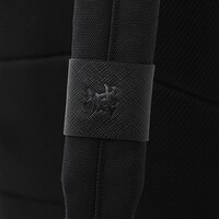 竈門炭治郎モデルのバッグ。