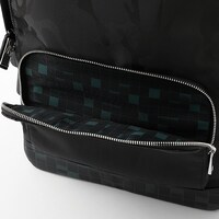 竈門炭治郎モデルのバッグ。