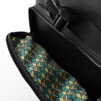 冨岡義勇モデルのバッグ。