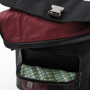 冨岡義勇モデルのバッグ。