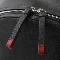 竈門禰豆子モデルのバッグ。