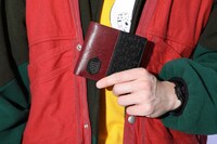 冨岡義勇モデルの財布。