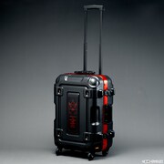 「STRICT-G × PROTEX キャリーケース CR-3300 『機動戦士ガンダム』シャアモデル」