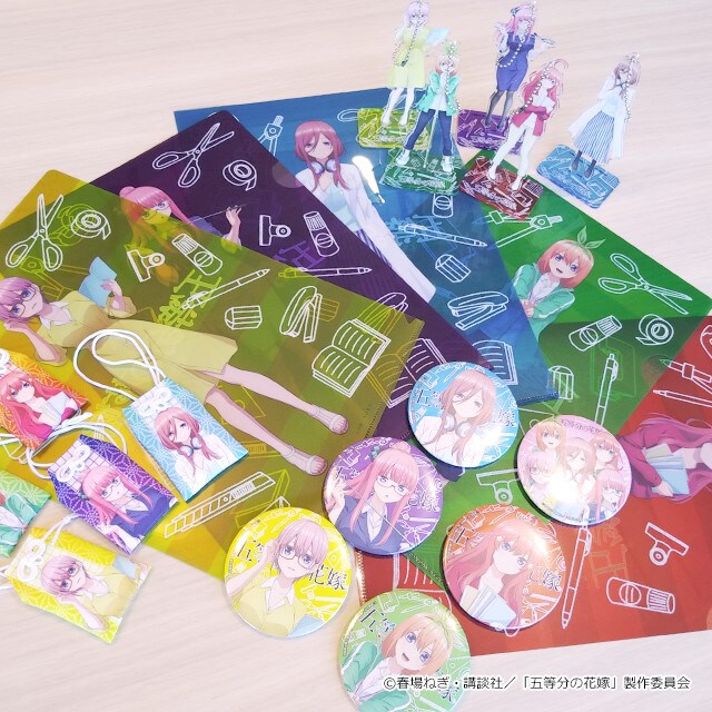 五等分の花嫁 中野一花 アクリルスタンド 先生 TSUTAYA コラボ 限定 61NwWpdqfuL._UF350,350_QL50_.jpg