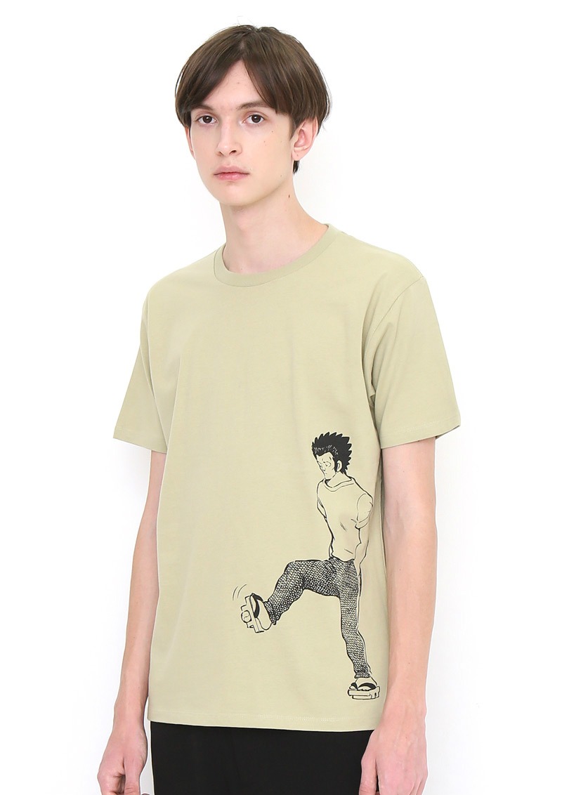 オンラインショップ限定Tシャツ「原田」の着用イメージ。