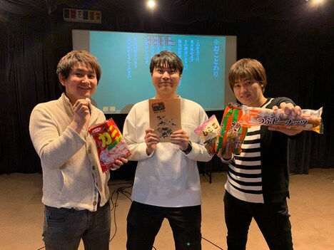 左からアダチ、安藤正基、市来光弘。