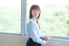 工藤遥扮する小寺。