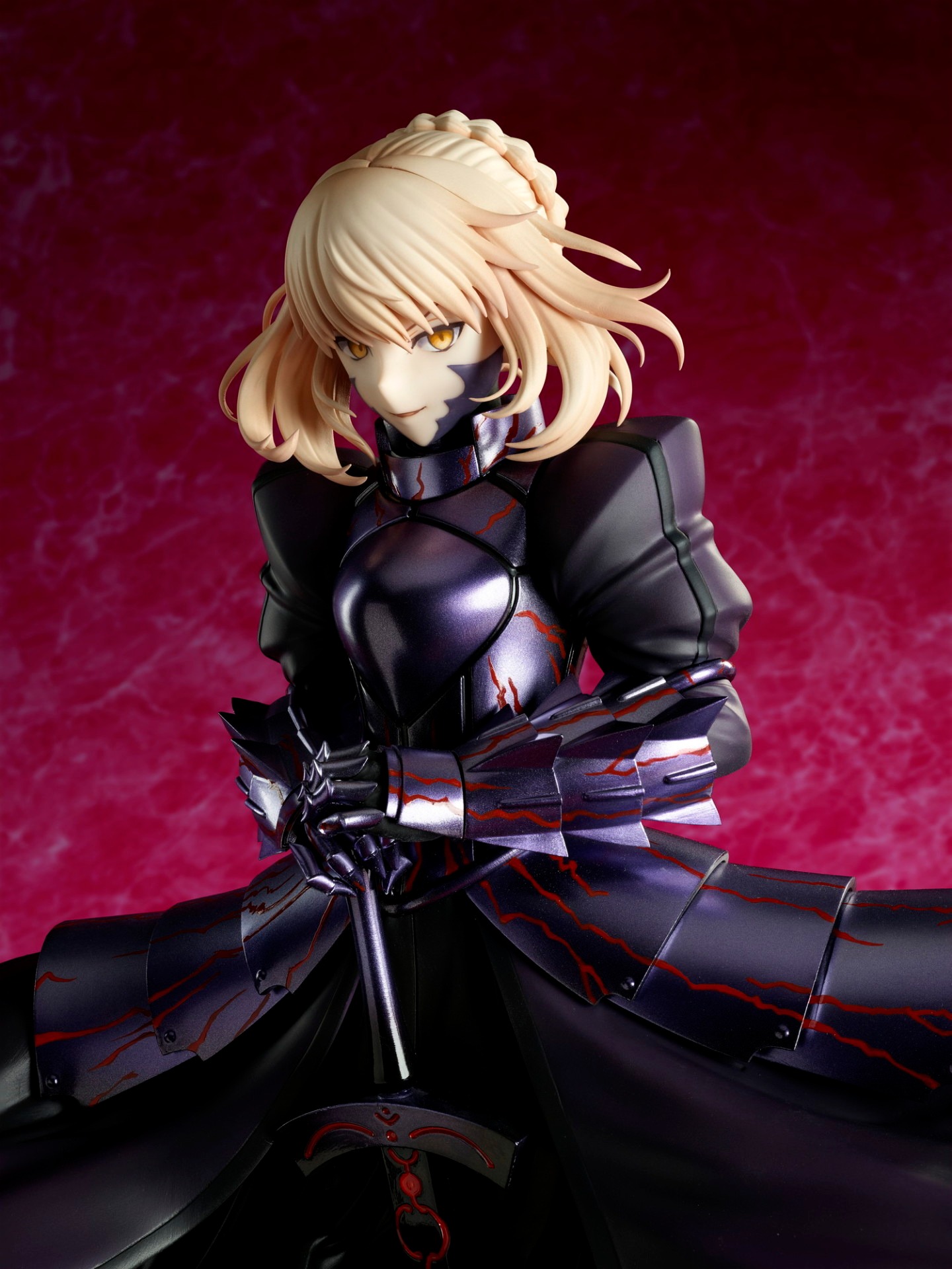 「セイバーオルタ 1/7スケールフィギュア」