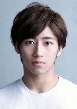 メリオダス役の納谷健。