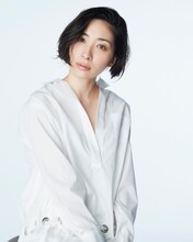 マーリン役の坂本真綾。