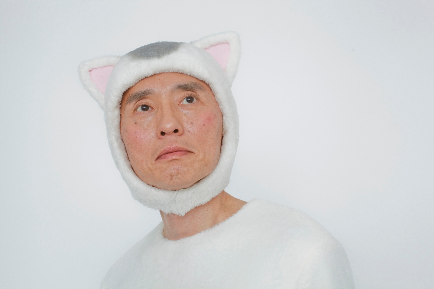 松重豊扮する猫村ねこ。 (c)テレビ東京
