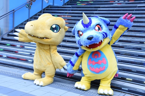 左からアグモン、ガブモン。