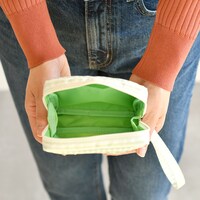 鏑木・T・虎徹モデルのキューブポーチ。