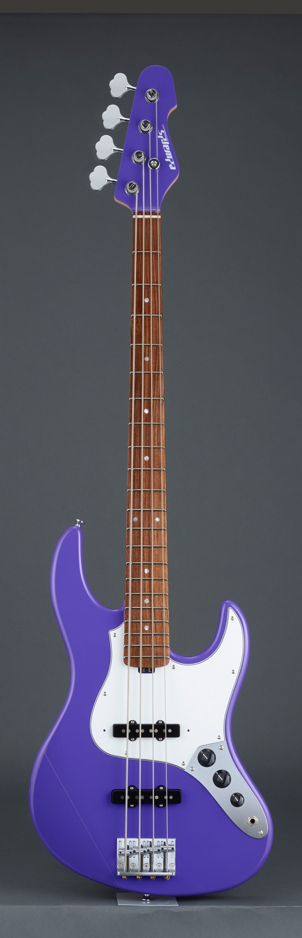 「EDWARDS AMAZE JIRO」