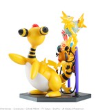 でんきタイプのポケモンが集合！ネオン光らせるピカチュウ、デンリュウ 