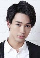 巻島裕介役の近藤頌利。