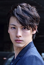 井尾谷諒役の田内季宇。