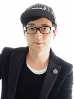 語りを務めた野島裕史。