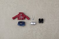 赤のセイバーの私服セット。