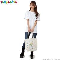 「クレヨンしんちゃん OMOCHABOKO トートバッグ」使用イメージ