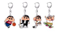 「クレヨンしんちゃん」×SPINNSのアクリルキーホルダー。