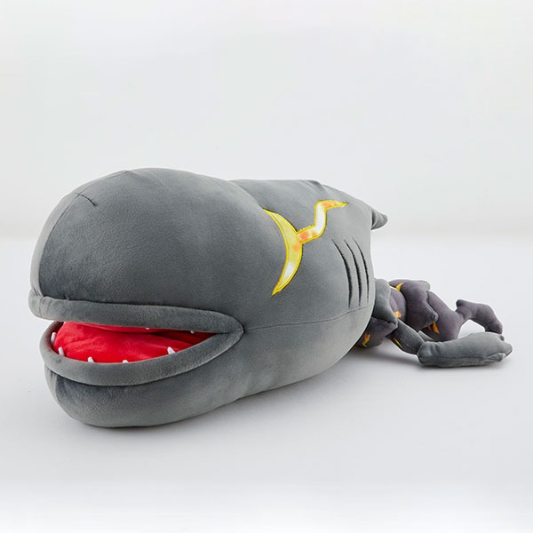 「戦姫絶唱シンフォギアG ネフィリム腕枕ぬいぐるみ」