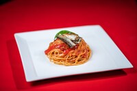 「シャア専用レシピ」のトマトソースパスタ。