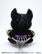 式典服バージョンのグリムマスコット（後ろ）。