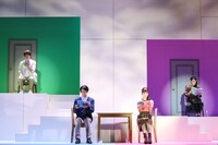 「朗読劇『逃げるは恥だが役に立つ』」より（写真提供：東宝演劇部）