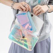 日番谷冬獅郎モデルのバッグの使用イメージ。