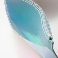 日番谷冬獅郎モデルのバッグ。