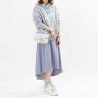 日番谷冬獅郎モデルのバッグの使用イメージ。