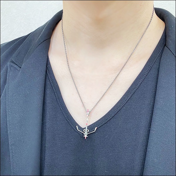「環いろはモチーフペンダント」使用イメージ