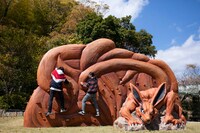 「NARUTO＆BORUTO 忍里」より、「NARUTO-ナルト-」をテーマにしたアトラクション「地の巻」。