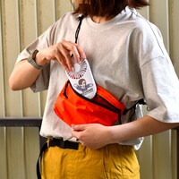 ハンディファン使用イメージ。