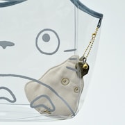 「小トトロおさんぽケース」使用イメージ