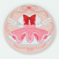 「カードキャプターさくら クリアカード編 トレーディング刺繍缶バッジ」の1種。