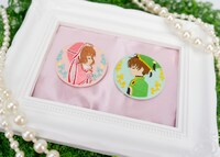 「カードキャプターさくら クリアカード編 トレーディング刺繍缶バッジ」のイメージ。