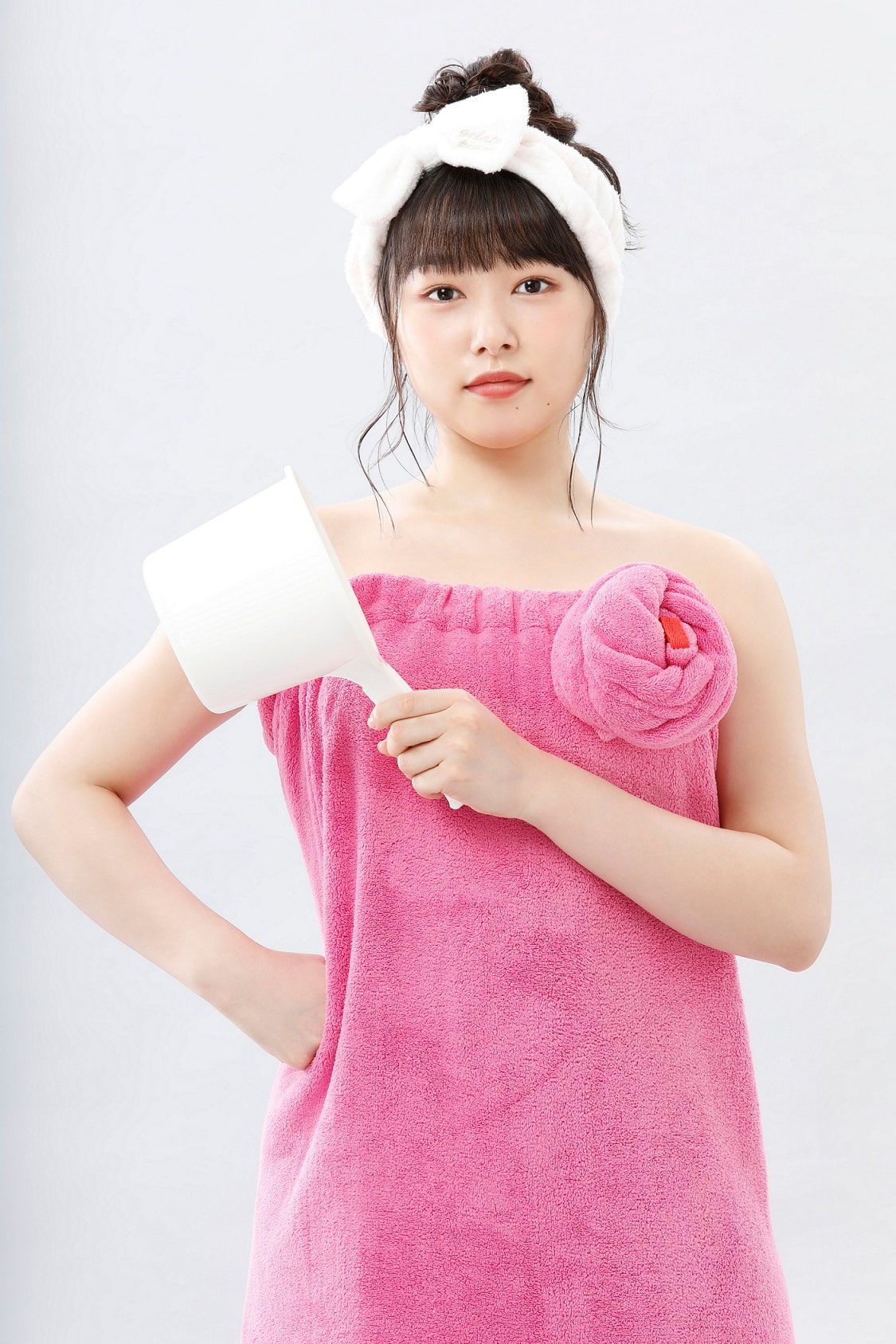 ふろがーる テレ東でドラマ化 桜井日奈子が風呂を愛してやまないolに コミックナタリー
