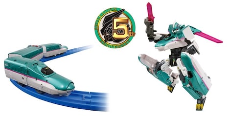 「プラレール DXS シンカリオン E5はやぶさ 可動プラス」(c)TOMY (c)プロジェクト シンカリオン・JR-HECWK/超進化研究所・TBS