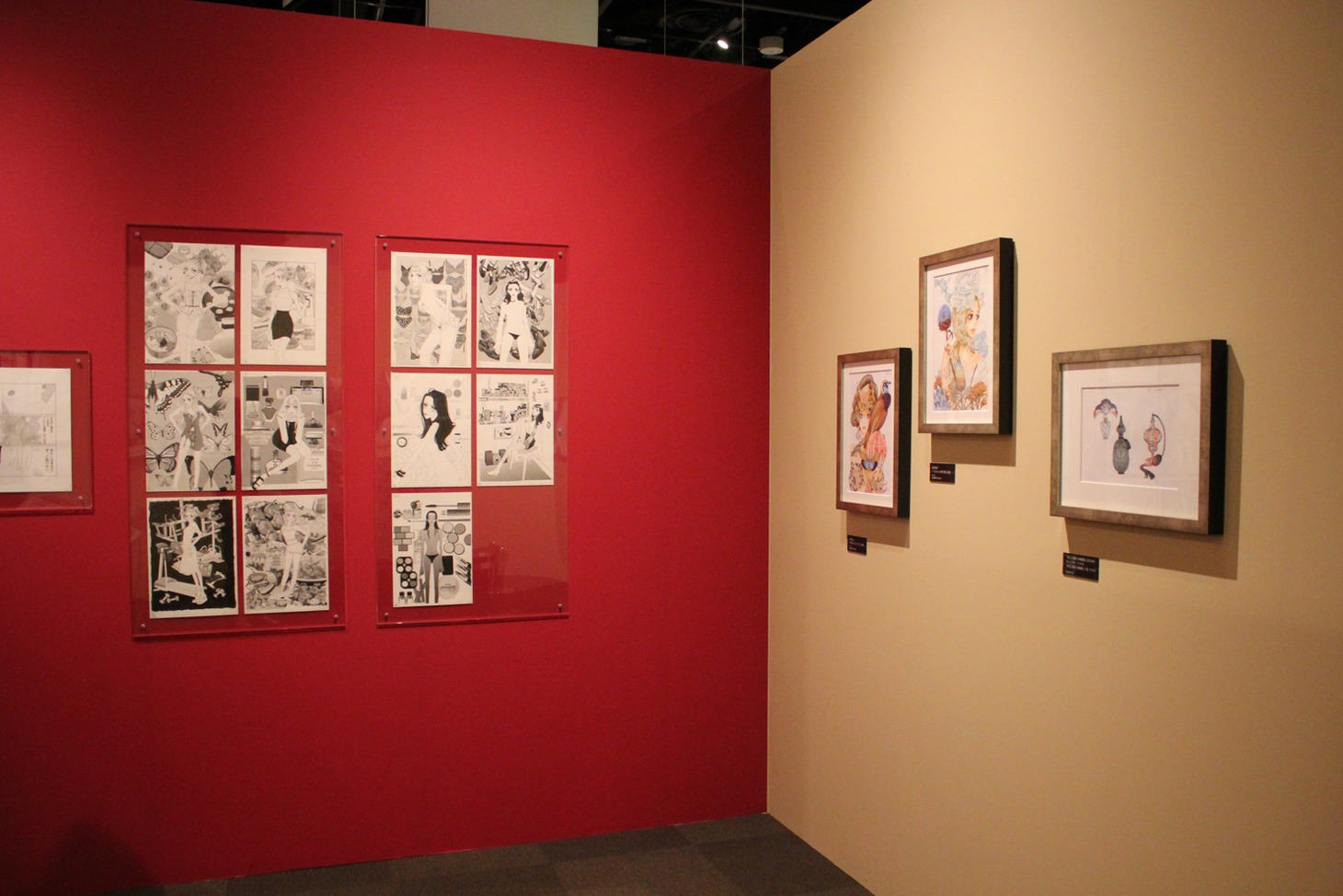 「安野モヨコ展 ANNORMAL」の様子。