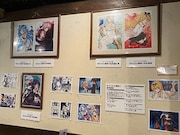展示のイメージ。写真は、先行してコラボカフェを開催しているキュアメイドカフェの展示物。