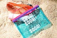 「ぎょぴちゃんのクリームソーダポーチ」(c)猫部ねこ／講談社