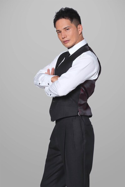 市原隼人扮する隠戸九雲。(c)おしゃ家ソムリエおしゃ子！」製作委員会