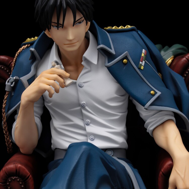 "Fullmetal Alchemist 1/8 Escala Figura Roy Mustang"