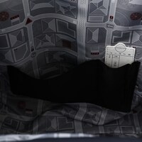 八九寺真宵モデルのバッグ。